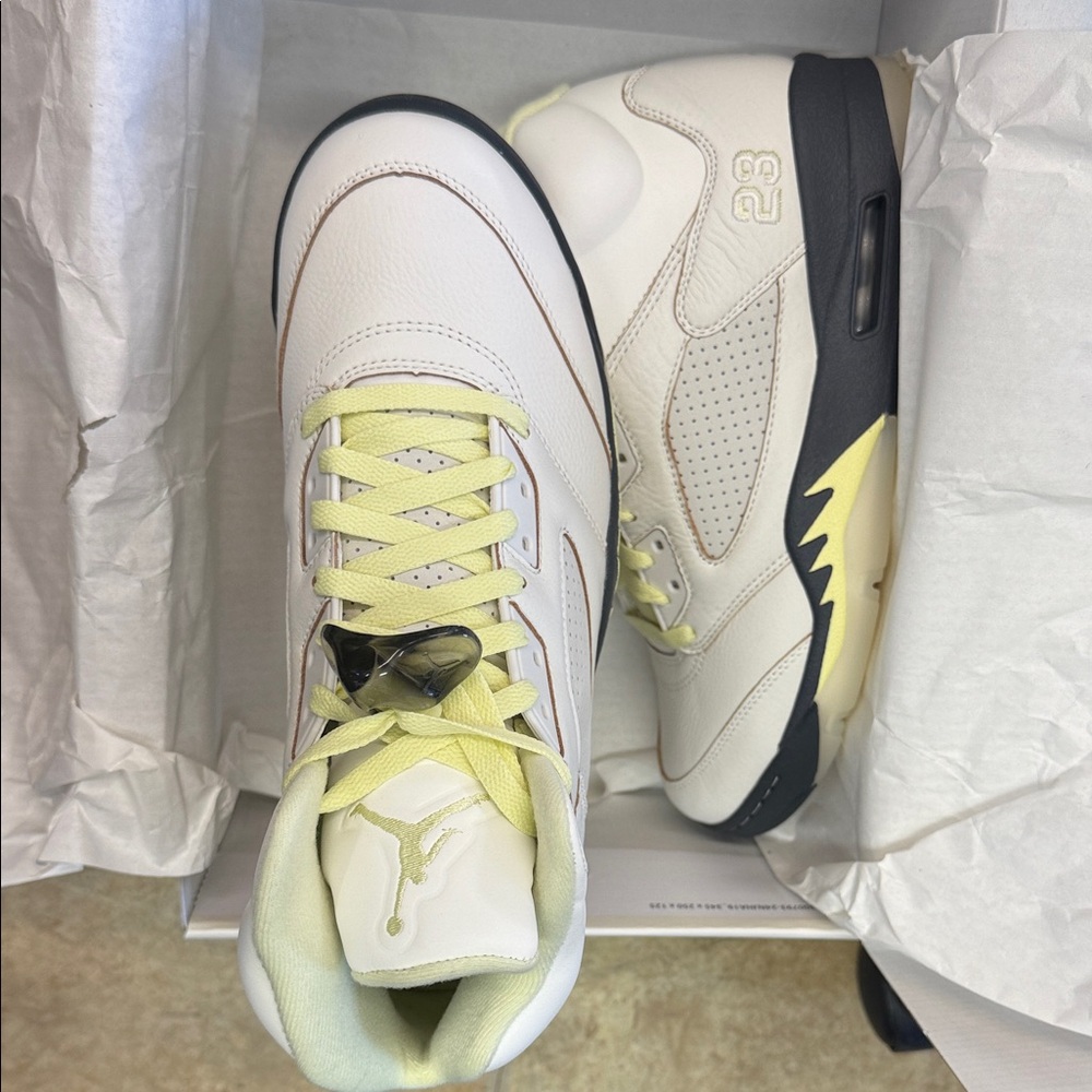 Jordan Women's Sneakers in Cream and Yellow - Picture 1 of 1